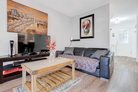 Photo 10 at 6 Hendley Drive, Central West, Ajax