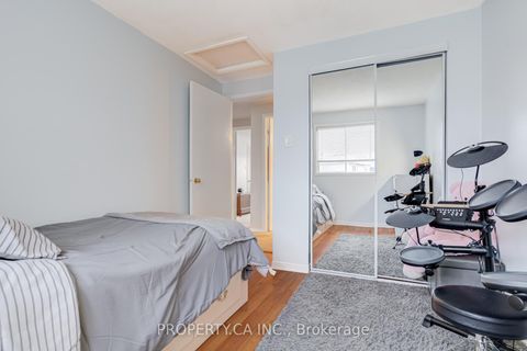 Photo 17 at 6 Hendley Drive, Central West, Ajax