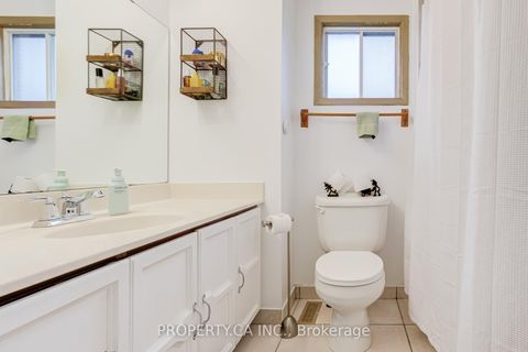 Photo 18 at 6 Hendley Drive, Central West, Ajax