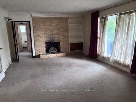 Photo 5 at 994 Kipling Avenue, City Centre West, Toronto