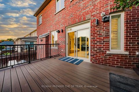 Photo 17 at 226 Via Borghese Street, Vellore Village, Vaughan