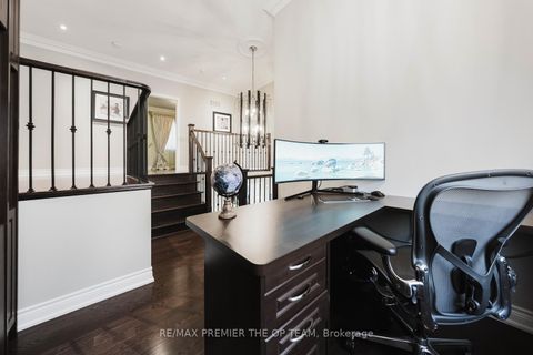 Photo 25 at 226 Via Borghese Street, Vellore Village, Vaughan