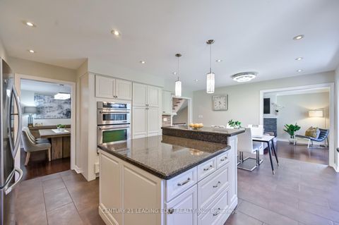 Photo 8 at 31 Heisey Drive, Markham Village, Markham