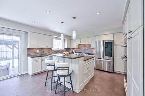 Photo 11 at 31 Heisey Drive, Markham Village, Markham