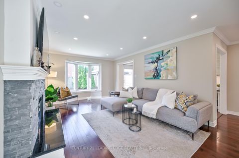 Photo 16 at 31 Heisey Drive, Markham Village, Markham