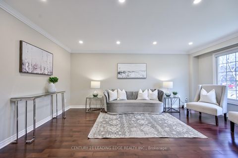 Photo 17 at 31 Heisey Drive, Markham Village, Markham