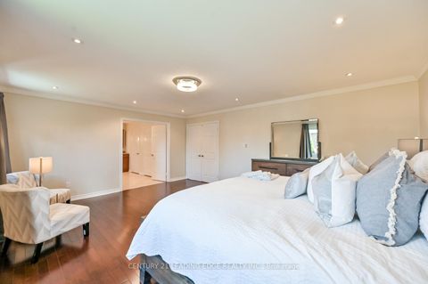 Photo 26 at 31 Heisey Drive, Markham Village, Markham