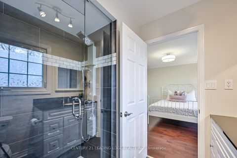 Photo 35 at 31 Heisey Drive, Markham Village, Markham