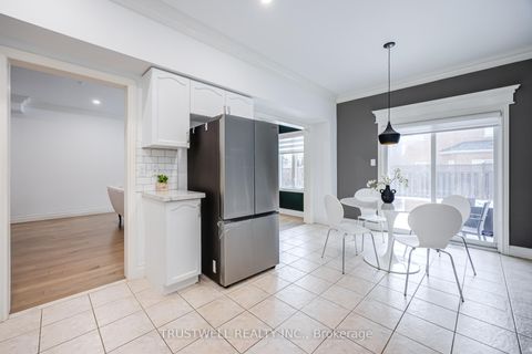 Photo 9 at 467 Pleasant Ridge Avenue, Patterson, Vaughan