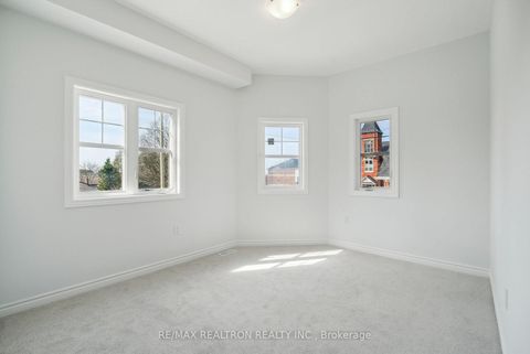 Photo 16 at 2 Ravenscraig Place, Cookstown, Innisfil