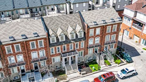 Photo 2 at 10 Ted Wray Circle, CFB, Toronto