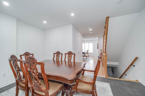 Photo 10 at 10 Ted Wray Circle, CFB, Toronto