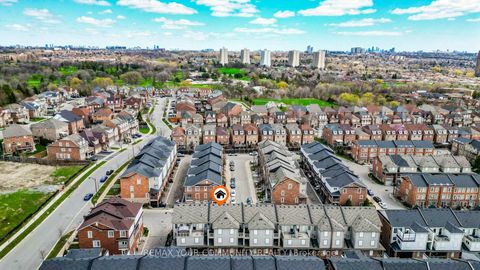 Photo 31 at 10 Ted Wray Circle, CFB, Toronto