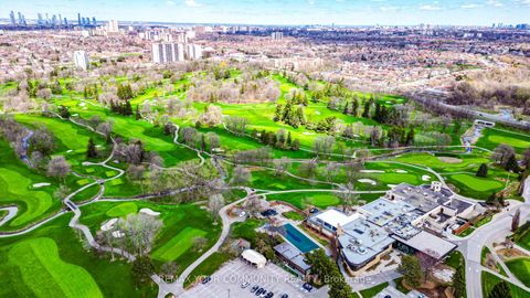 Photo 37 at 10 Ted Wray Circle, CFB, Toronto