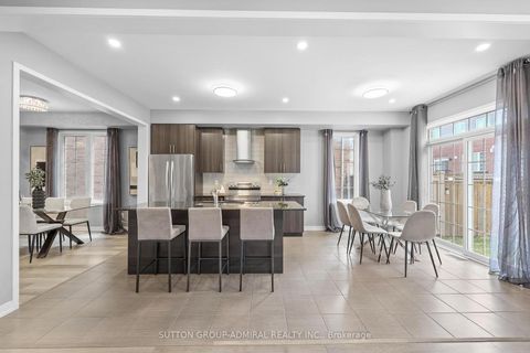 Photo 26 at 12 Sand Hill Mews, Patterson, Vaughan