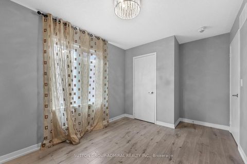 Photo 27 at 12 Sand Hill Mews, Patterson, Vaughan