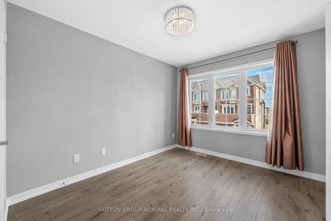 Photo 46 at 12 Sand Hill Mews, Patterson, Vaughan