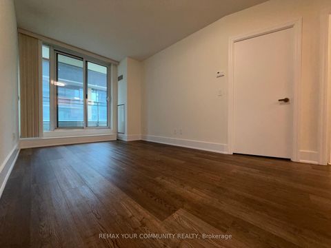 Photo 11 at 606 - 8 Scollard Street, Annex, Toronto