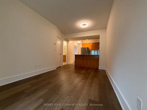 Photo 12 at 606 - 8 Scollard Street, Annex, Toronto