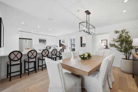 Photo 8 at 99 Claremont Street, Bellwoods, Toronto