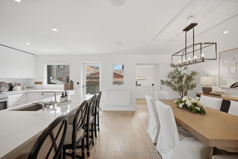 Photo 9 at 99 Claremont Street, Bellwoods, Toronto