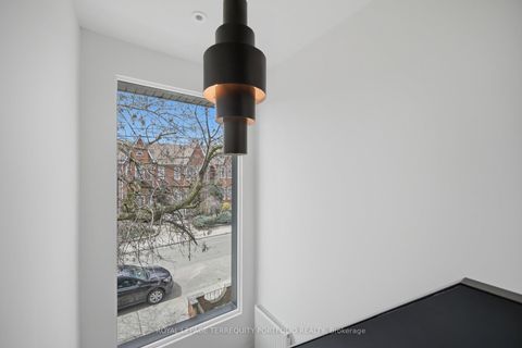 Photo 20 at 99 Claremont Street, Bellwoods, Toronto