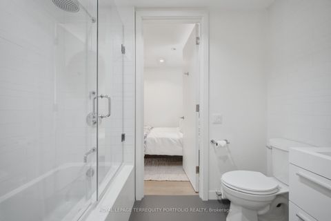 Photo 32 at 99 Claremont Street, Bellwoods, Toronto