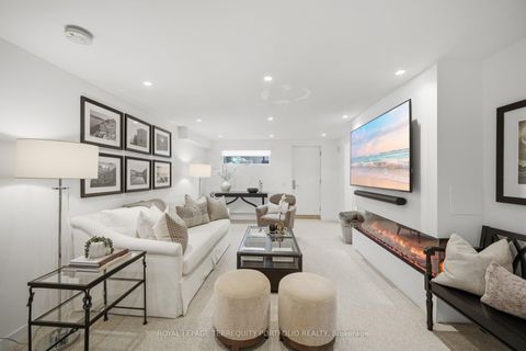 Photo 36 at 99 Claremont Street, Bellwoods, Toronto