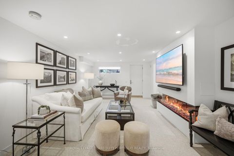 Photo 37 at 99 Claremont Street, Bellwoods, Toronto