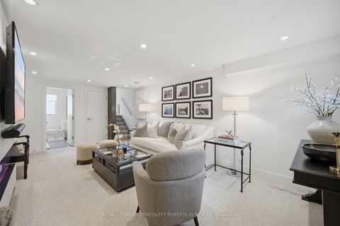 Photo 38 at 99 Claremont Street, Bellwoods, Toronto