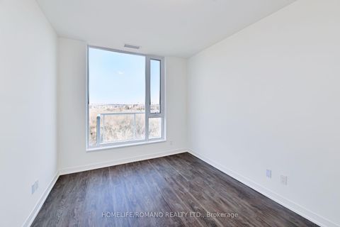 Photo 15 at 806 - 6 David Eyer Road, Rural Richmond Hill, Richmond Hill