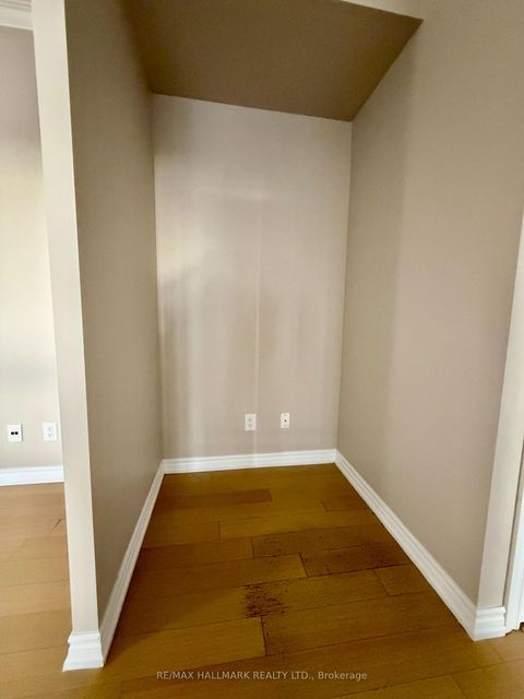 Photo 12 at 909 - 7730 Kipling Avenue, Vaughan Grove, Vaughan