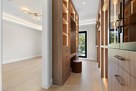 Photo 33 at 122 Ashbourne Drive, City Centre West, Toronto