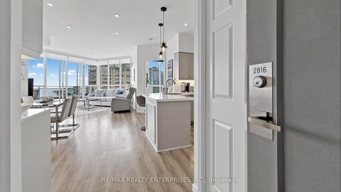 Photo 7 at 2816 - 230 Queens Quay W, Waterfront Communities C1, Toronto