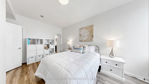 Photo 12 at 2816 - 230 Queens Quay W, Waterfront Communities C1, Toronto
