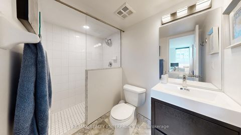 Photo 14 at 2816 - 230 Queens Quay W, Waterfront Communities C1, Toronto