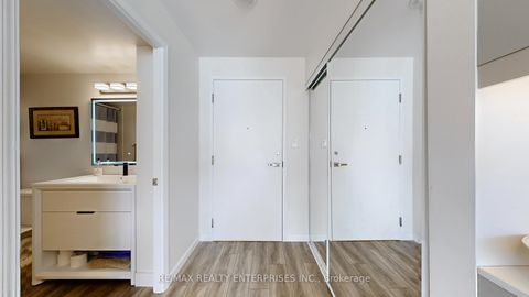 Photo 24 at 2816 - 230 Queens Quay W, Waterfront Communities C1, Toronto