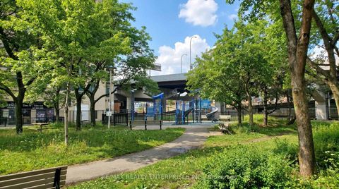 Photo 30 at 2816 - 230 Queens Quay W, Waterfront Communities C1, Toronto