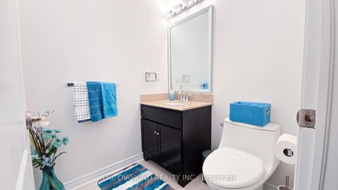 Photo 14 at 114 Chatfield Drive, West Woodbridge, Vaughan