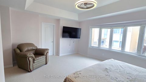 Photo 19 at 114 Chatfield Drive, West Woodbridge, Vaughan