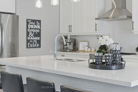 Photo 4 at 95 Dorian Drive, Rural Whitby, Whitby