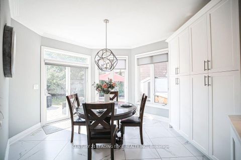 Photo 8 at 204 Ivy Jay Crescent, Bayview Northeast, Aurora