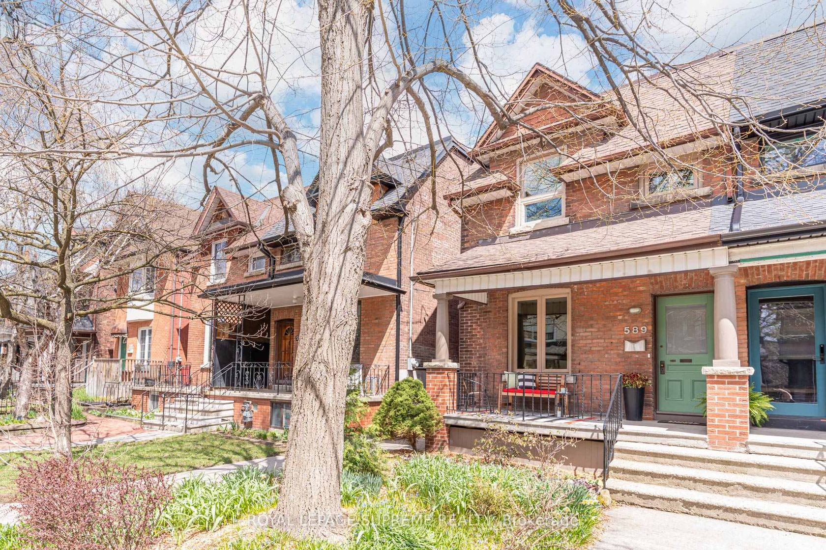 589 Gladstone Avenue, Junction, Toronto photo number 2