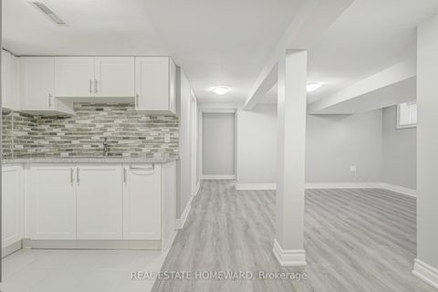 Photo 14 at 4 Moorecroft Crescent, Ionview, Toronto