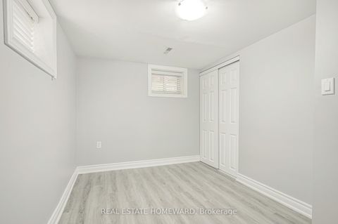 Photo 19 at 4 Moorecroft Crescent, Ionview, Toronto