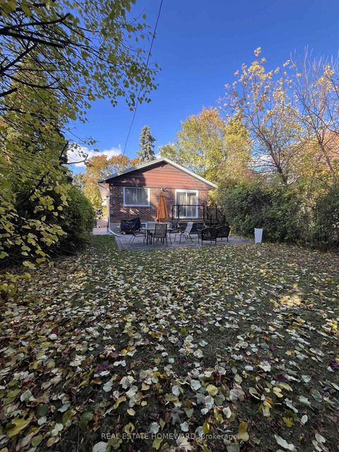 Photo 28 at 4 Moorecroft Crescent, Ionview, Toronto