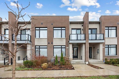 Photo 1 at 9532 Weston Road, Vellore Village, Vaughan