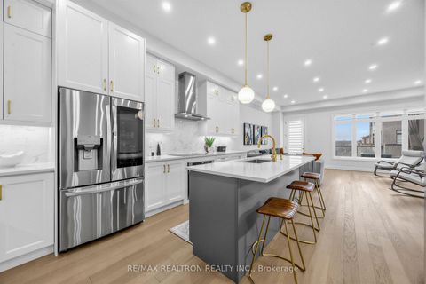 Photo 4 at 9532 Weston Road, Vellore Village, Vaughan