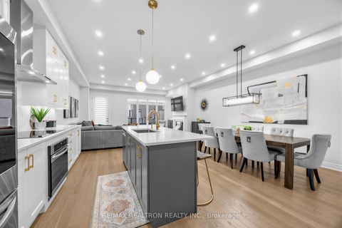 Photo 5 at 9532 Weston Road, Vellore Village, Vaughan