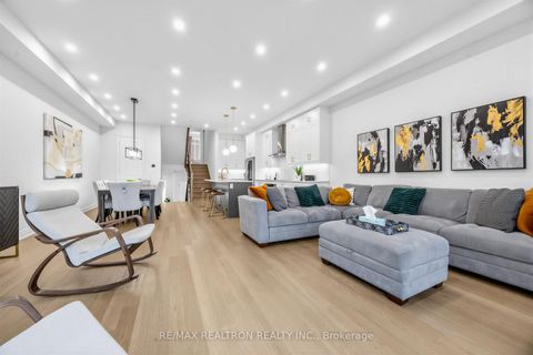 Photo 15 at 9532 Weston Road, Vellore Village, Vaughan